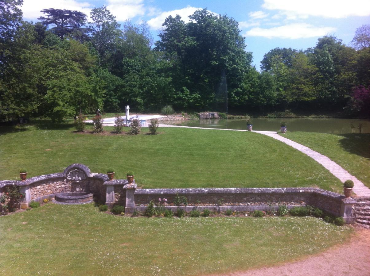 Chateau Marieville Bonneuil-Matours Экстерьер фото